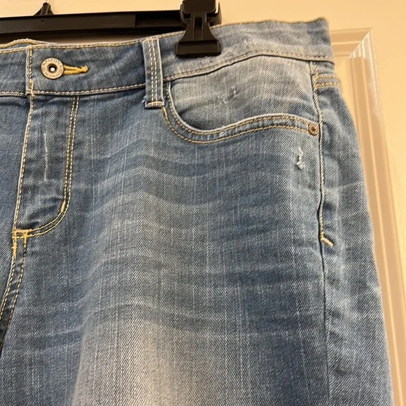 Arizona Jeans ladies shorts - Picture 3 of 9